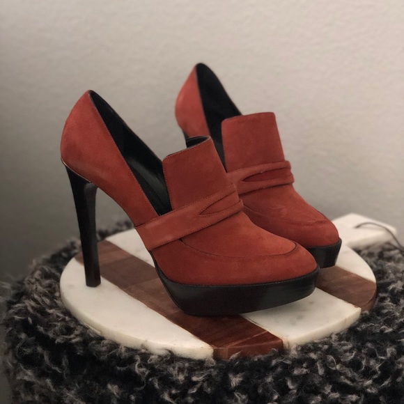 Burberry Shoes - BURBERRY English Heritage Ryfold Platform Pump